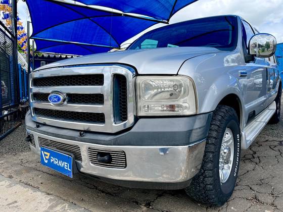 FORD F-250 3.9 TROPIVAN EXECUTIVE TURBO INTERCOOLER DIESEL 6P MANUAL FORD F-250 3.9 TROPIVAN EXECUTIVE TURBO INTERCOOLER DIESEL 6P MANUAL
